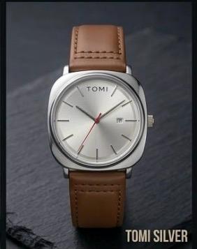 SILVER TOMI WITH BROWN BELT